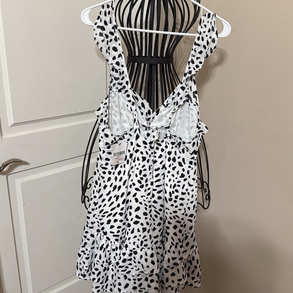 NWT Forever 21 Lined Black and White Polka Dot Ruffle Dress - Picture 4 of 8